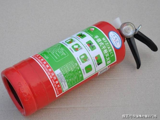 蚂蚁庄园：干粉灭火器咋用？超简单步骤一看就会！