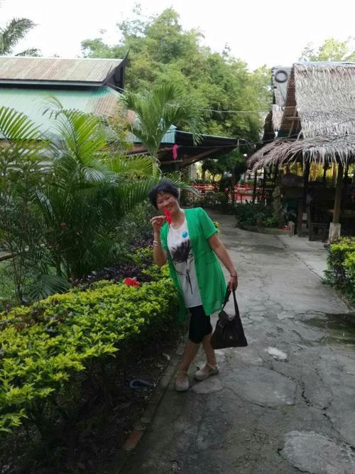 我的幸福人生1.0好玩吗？看我弟弟玩得多开心！