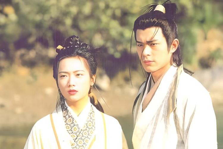 想玩热辣可爱的杨过游戏？这几个版本别错过！