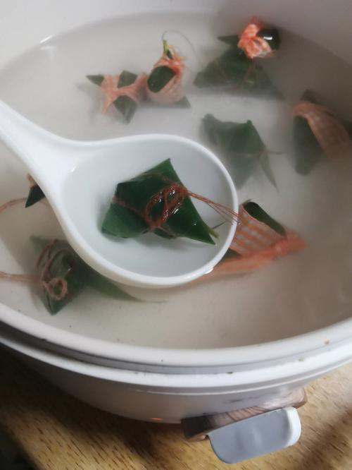 支付宝蚂蚁庄园问答：煮粽子用冷水还是热水？