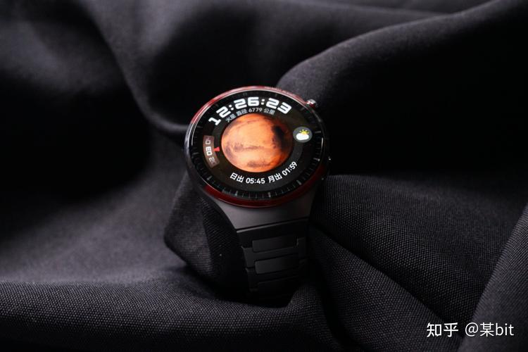 想拥有太空腕表？华为WATCH 4 Pro太空探索版深度体验