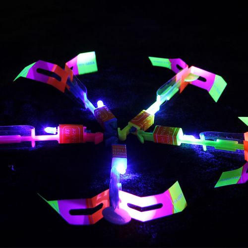 火箭靴游戏装备评测:带你体验飞天乐趣