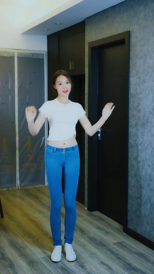 精选热舞女郎版本大全：高清流畅播放体验