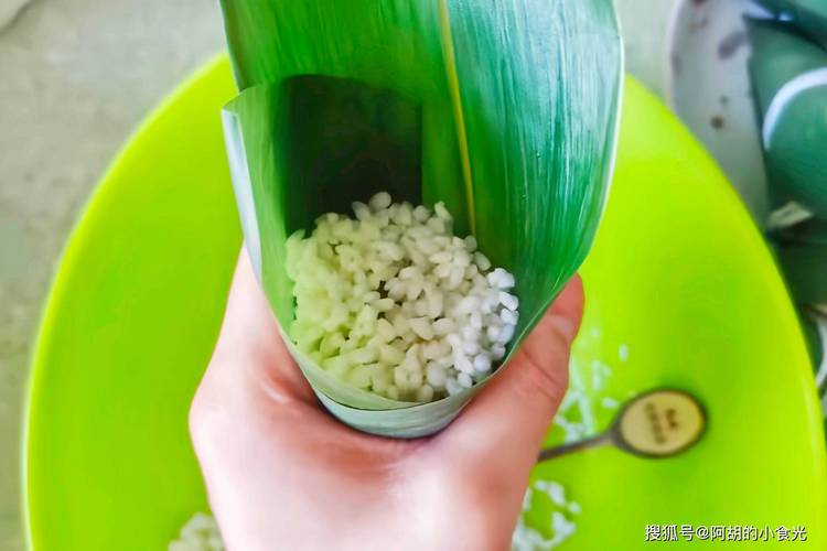 支付宝蚂蚁庄园问答：煮粽子用冷水还是热水？