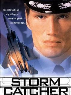 空中决战：精彩绝伦的空中搏斗，感受速度与激情！