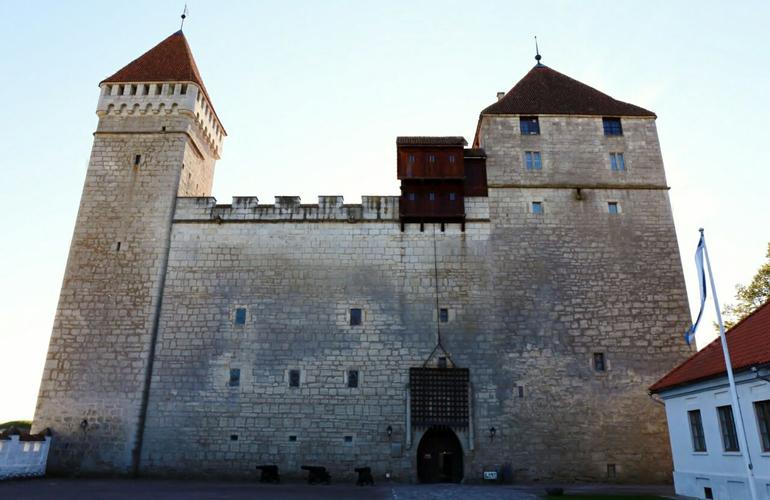 还在找迪米特雷斯库城堡安卓版?这里有下载