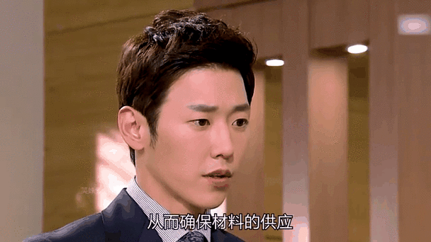 底层临时工复仇洗恼记游戏官网：解压神器，痛快复仇！