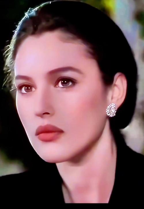 百度网盘下载时尚女王莫妮卡第三季完结版，安全吗？