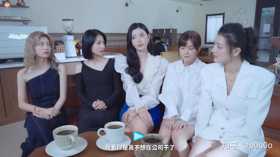 还在找完蛋我被美女包围了汉化版下载?这里有你想要的!