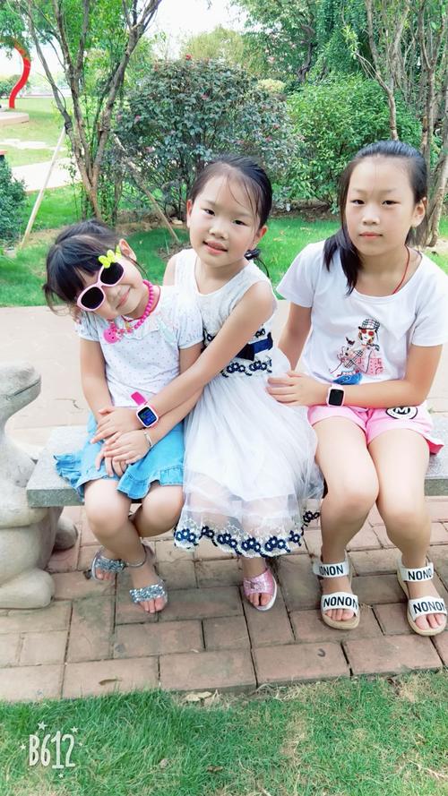 我的秘密暑假时光2版本大全：丰富玩法，精彩剧情，不容错过