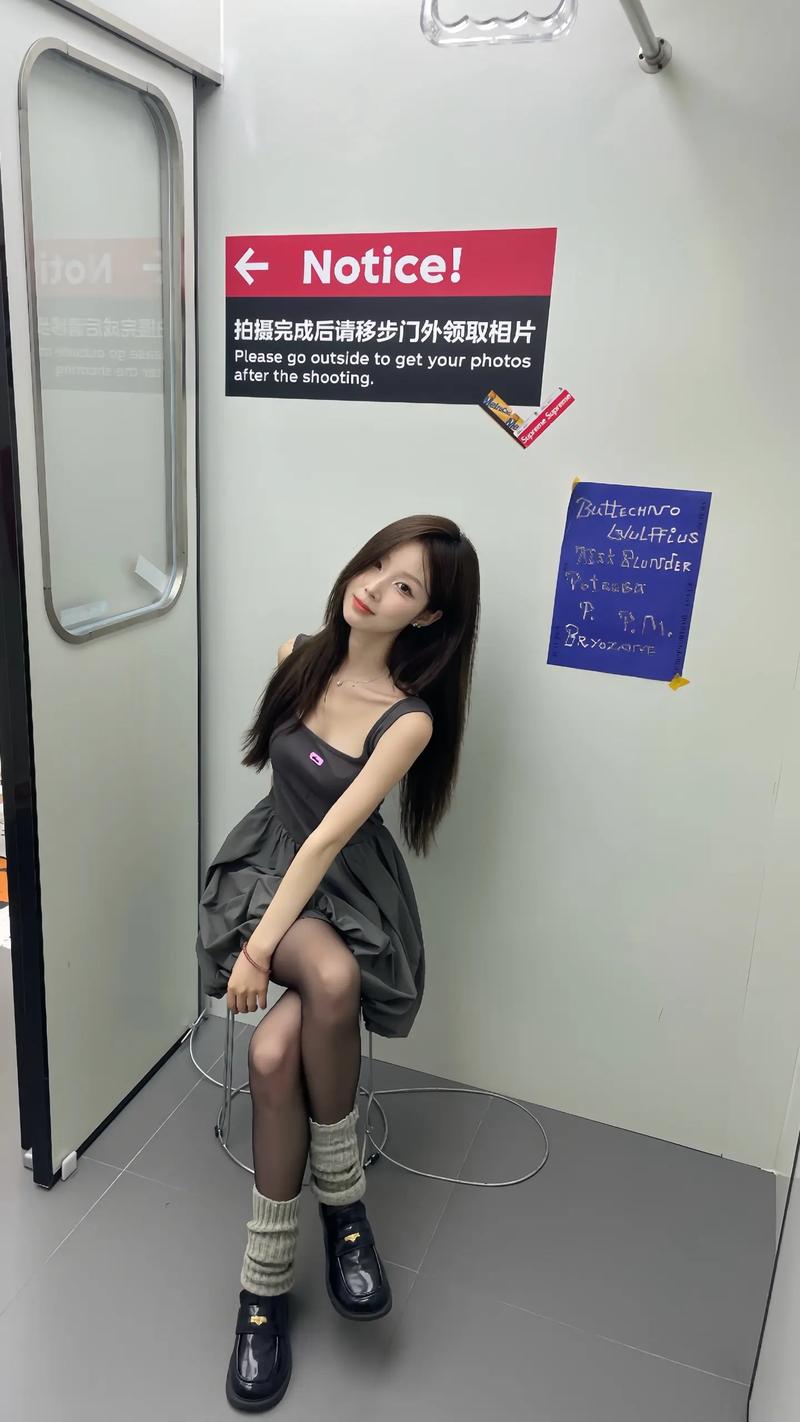 Lovechuu官网正品保障：海量商品，正品低价，值得信赖