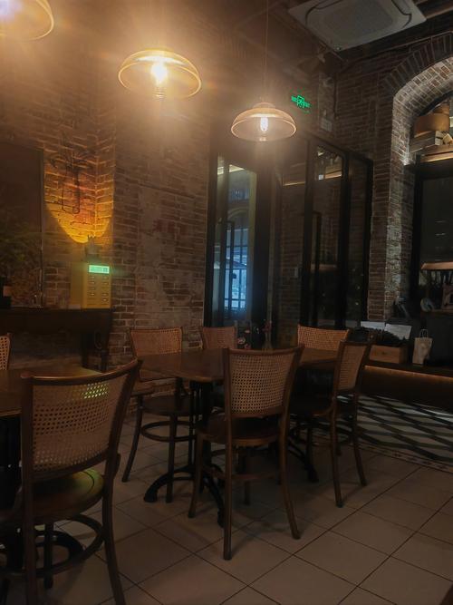 如何下载黄昏酒馆?新手玩家必看下载教程!