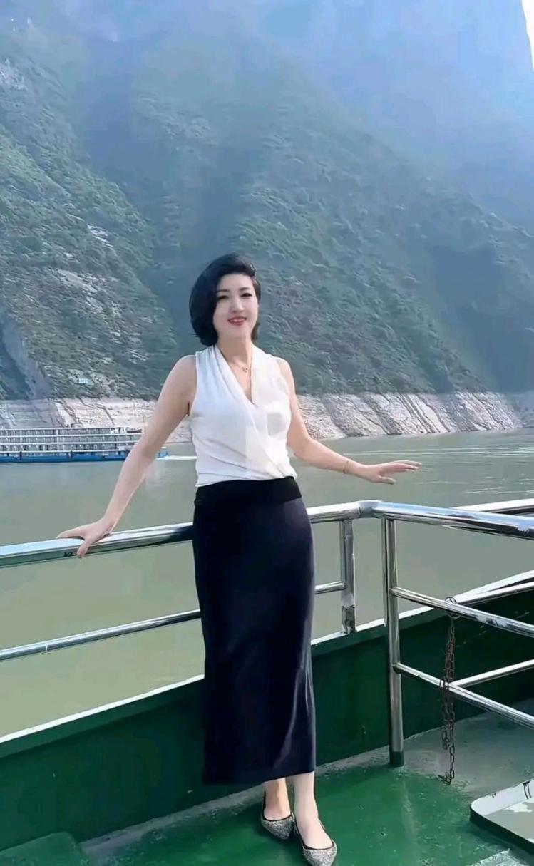 想玩徐娘半老第一季?教你快速找到靠谱下载资源