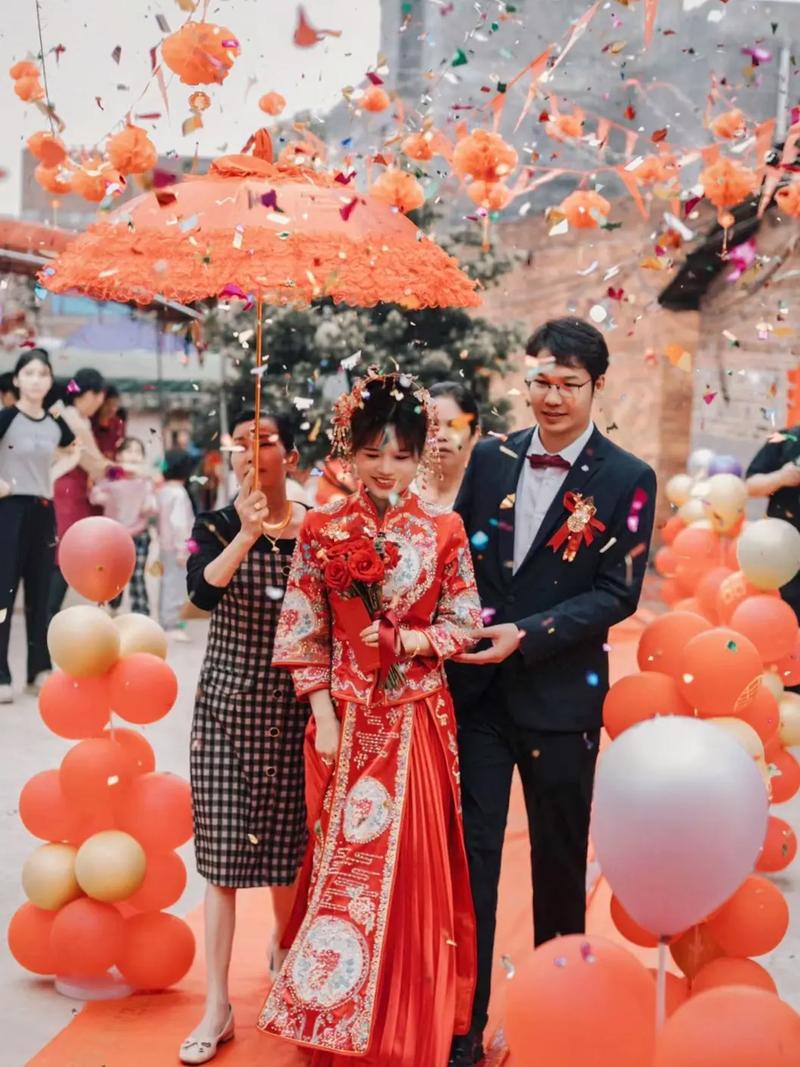 分享新婚之夜:迷人故事,揭秘婚后浪漫瞬间