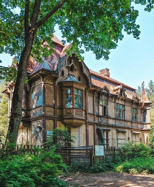 神秘别墅更新地址大全:各版本下载链接及更新日志