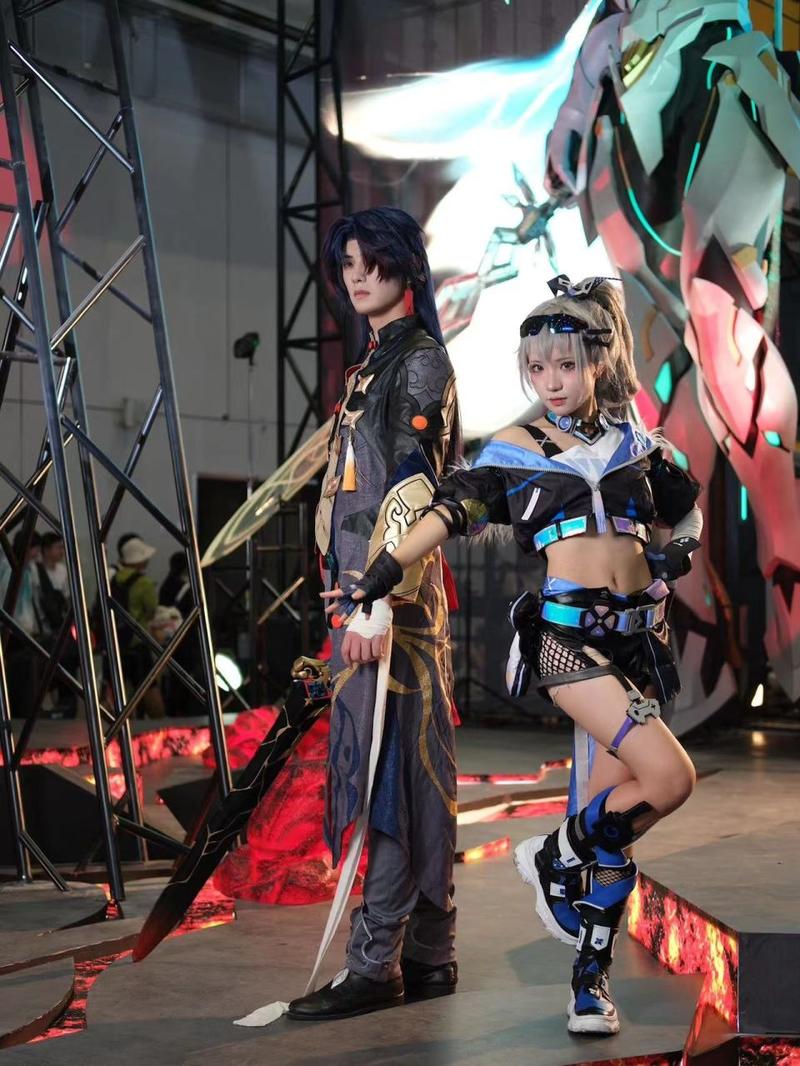coser花絮游戏攻略：玩转漫展，成为最闪耀的Coser