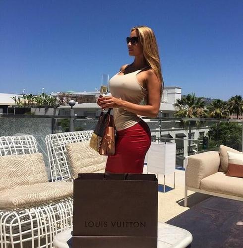 最新玉莲之剑安卓汉化版:体验极致动作快感!