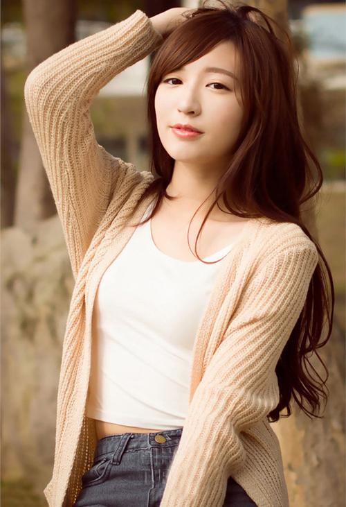 美女人妻极限发射官方网站登录：海量资源，高清画质，满足你的需求