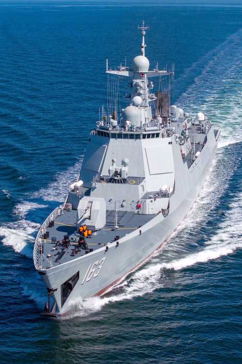 中国海军驱逐舰最新版本:未来战舰雏形初现