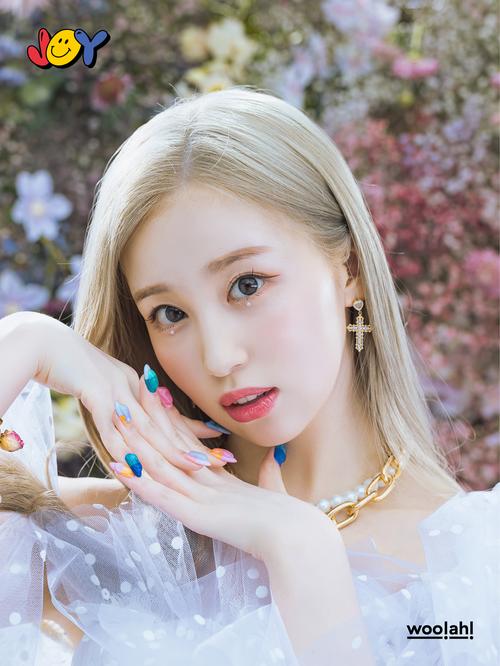 最全韩国YeonWoo资料：高清美图+精彩视频