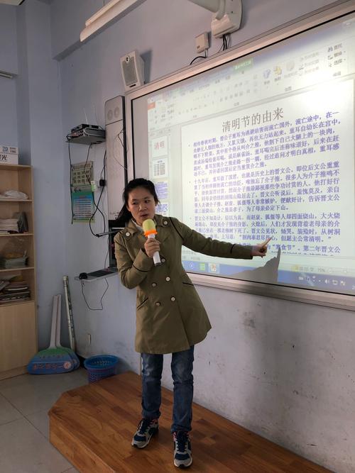 班上女生用色情券吧最新版本？家长如何引导孩子？