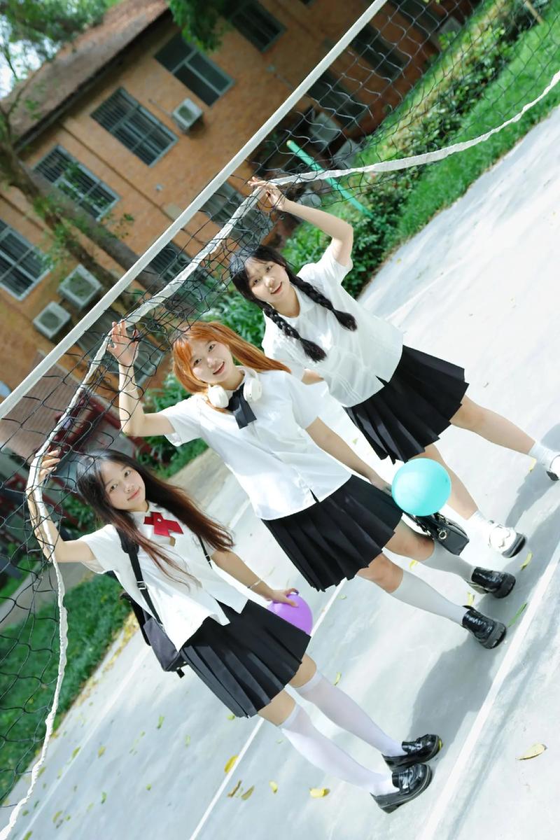 回忆夏日甜蜜：最新版本，重温那些美好的瞬间