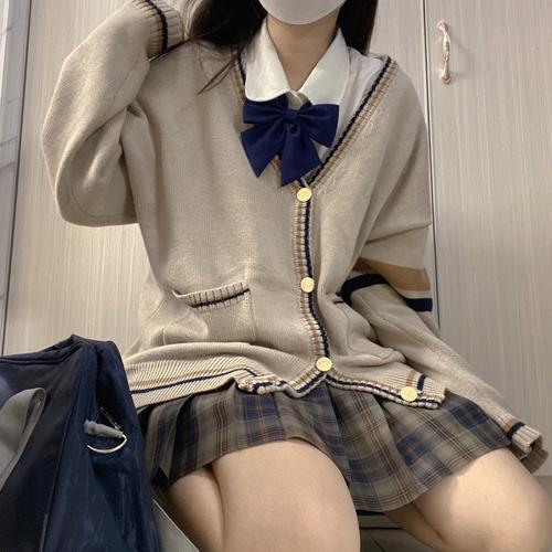 想和JK谈恋爱?这款高中生活游戏你不能错过