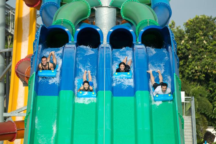 SOA水上乐园游戏官网：超好玩水上乐园游戏等你来！