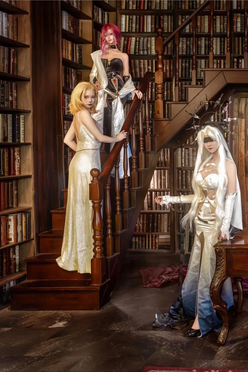 深度解析圣女骑士蕾雅:不同版本蕾雅的魅力与差异