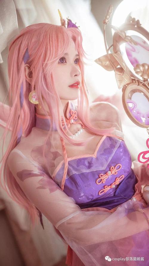 coser花絮游戏官网：最新Cosplay花絮及游戏资讯抢先看