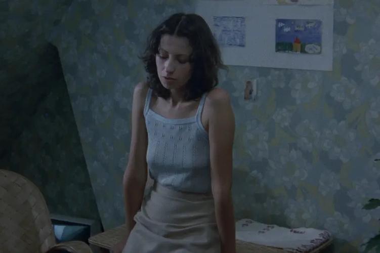 女孩收藏家更新地址：高清资源免费观看