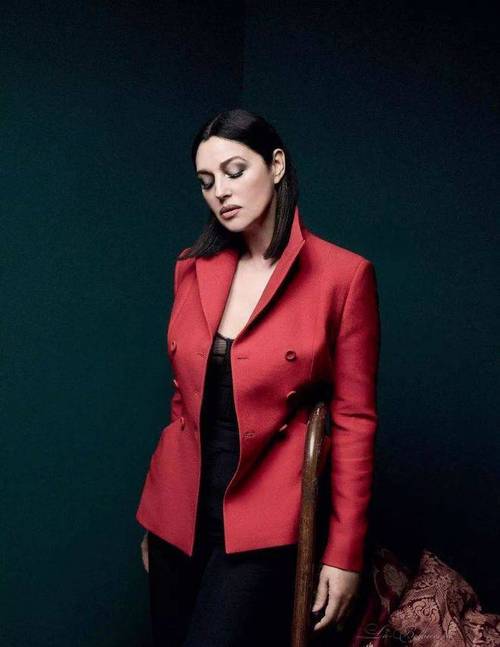 时尚女王莫妮卡EP4安卓版下载，超好玩！