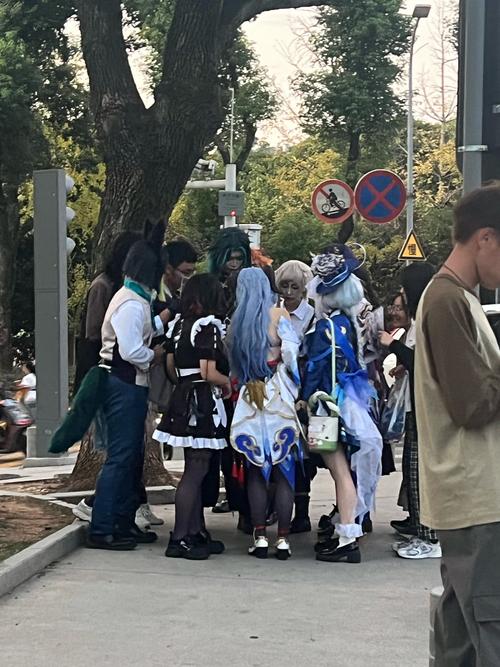 哪里有coser花絮游戏下载？手机也能玩的下载教程