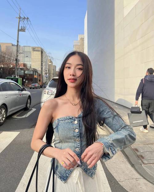 热辣可爱魅力如何下载?掌握这些技巧,闪耀全场!