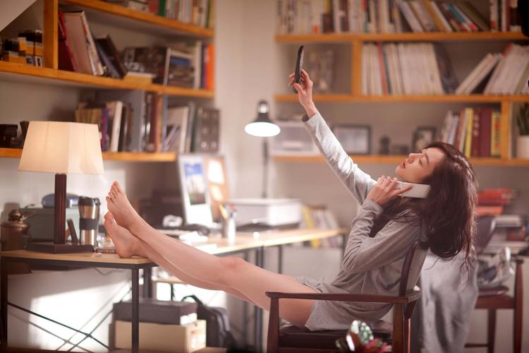 妻子的生活V0.65绅士游戏怎么玩？新手必看简单入门攻略！